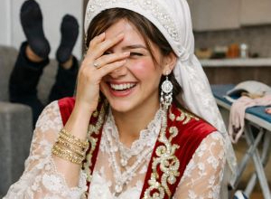 "Енем көріп қоймасын деп қамырды тығып тастай беретінмін"