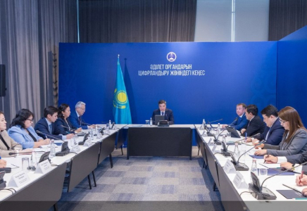 Олжас Бектенов Президенттің «Заң және тәртіп» тұжырымдамасы шеңберінде әділет органдарында цифрлық шешімдерді енгізу барысымен танысты