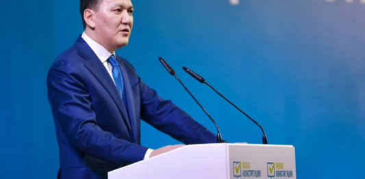 ​Ерлан Қарин: жаңа Конституция – қоғамдық сұраныс пен ашық пікірталастың нәтижесі