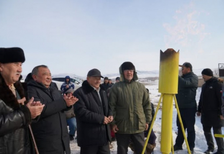 ТҮРКІСТАН: Бәйдібектегі Жұлдыз елді мекені табиғи газға қосылды