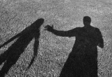 Хромтауда жас жігіт 14 жастағы оқушыны зорлаған