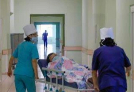 ​Астанада ғимарат опырылғанда зардап шеккен фельдшердің жағдайы өте ауыр