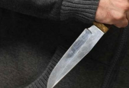 Түркістан облысында ер адам дәрігерді пышақтап тастады