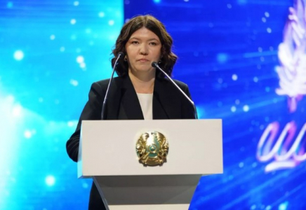 Мектеп пәндерін біріктіру реформасы тоқтатылды