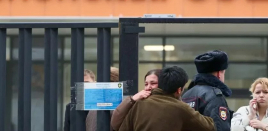 Ресейде жасөспірім мектепке пышақпен шабуыл жасап, бір оқушы қаза тапты