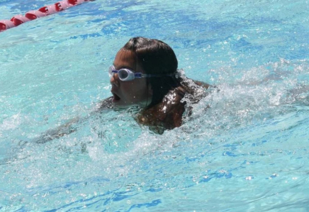 Қазақстанда балаларды суға батудан қорғау үшін мектептерде жүзу сабақтары енгізіледі