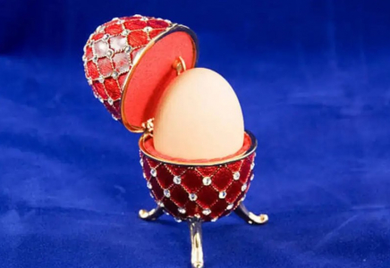 Ұры 19 мың доллар тұратын «жұмыртқаны» жұтып қойды