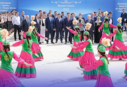 Шымкентте Сайрам мектеп-интернат-колледжіне жаңа жатақхана пайдалануға берілді