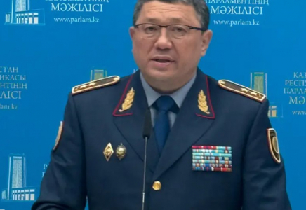 Қазақстанда самокат мінушілерге айыппұл салынады