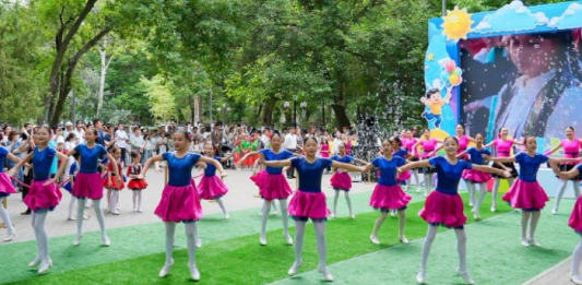Шымкентте «БАҚЫТТЫ БАЛАЛЫҚ ҮШІН» ауқымды мерекелік іс-шарасы өтті     