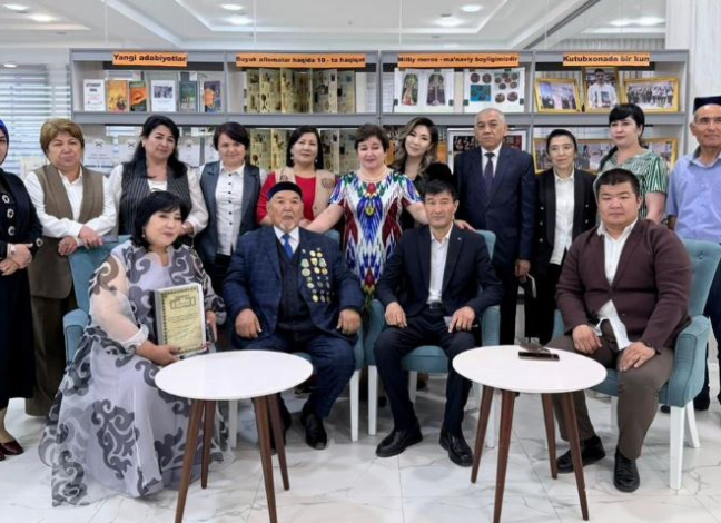 Түркістандық зиялы қауым өкілдері Өзбекстанға әдеби сапармен барды