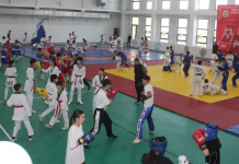 ТҮРКСТАН: Төлебиде жаңа спорт кешені пайдалануға берілді