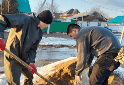 БҚО-да Дерқұл өзенінде су деңгейі көтеріліп, бірнеше нысанды су басты