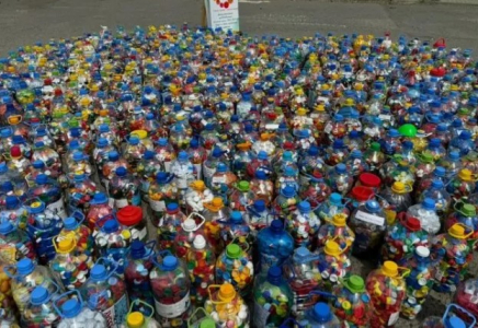 Павлодарлық оқушылар бір тоннадан астам пластик қақпақ жинады