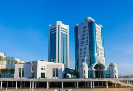 Депутаттар каникулдан оралды: 1 қыркүйекте - Парламент палаталарының бірлескен отырысы