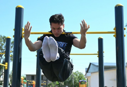ТҮРКІСТАН: «TUR WORKOUT – Тәртіпке тартыл» турнирі Жетісайдан бастау алды