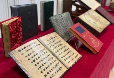 Елордада VIII–XIX ғасырлардағы сирек қолжазбалар ұсынылды
