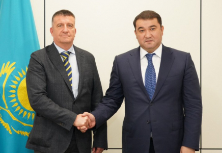 ТҮРКІСТАН: Өндірісті дамыту бойынша келіссөз жүргізілді