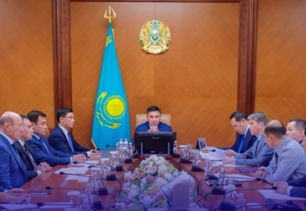 ШЫМКЕНТ: аппарат отырысында шаһардағы өзекті мәселелер қаралды 
