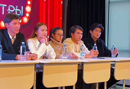 ШЫМКЕНТ: Оқушылар сарайында актерлік шеберліктен мастер-класс өтті