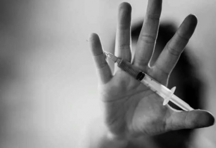 ​Есірткі бизнесіне қарсы күресте ерекше көзге түскен қызметкерлер мемлекеттік және ведомстволық наградалармен марапатталды