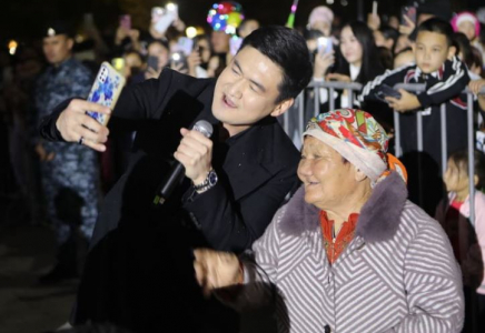 Түркістанда қала күні аталып өтті