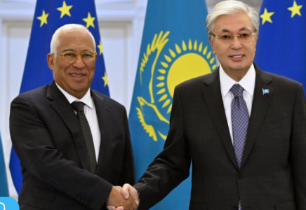 Тоқаев Еуропалық кеңес президентін күтіп алды