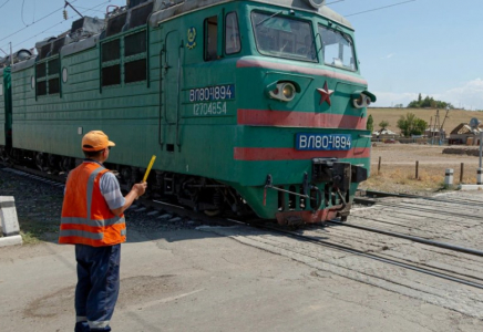 Қазақстанда локомотивтердің 50 пайызы тозған - министр