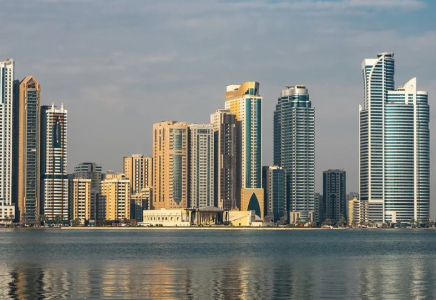 БАӘ Ирандағы елшілігін жауып, дипломаттарын кері қайтарды