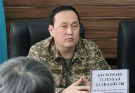 ​Қорғаныс министрлігінің өкілдері Арыс гарнизонында халықпен кездесу өткізді