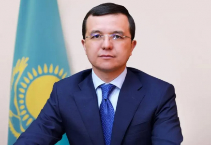 Астанада туысы үшін басы дауға қалған шенеунік қызметінен кетті