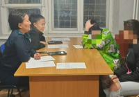 ​Қарағандыда көпқабатты үйдің шатырына кірпіш қойған жасөспірім ұсталды