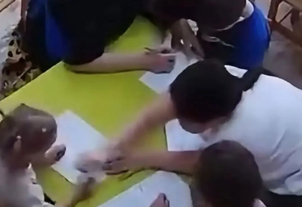 Теміртауда сәбидің бетінен жұдырықпен ұрған тәрбиеші ұсталды