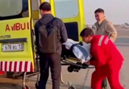 Жетісайдағы өрт: Зардап шеккен екінші науқас Шымкентке жеткізілді