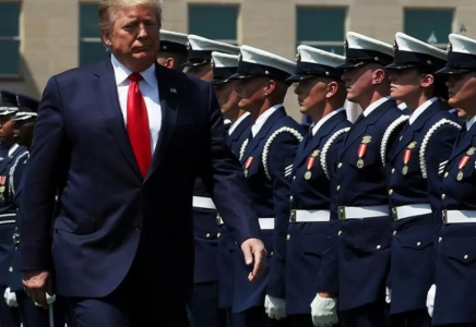 АҚШ-та Трамптың туған күніне орай ауқымды парад өтеді
