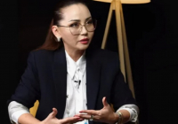 Әйелдерге екі күйеуге шығуға заңмен рұқсат ету керек: Баян Алагөзова Абзал Құспанға жауап берді