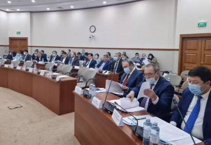 Мәжілісте маска режимі енгізілді