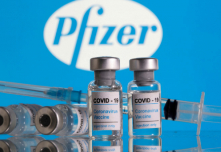 Pfizer: Коронавирусқа қарсы вакцина жыл сайын салынатын болады 