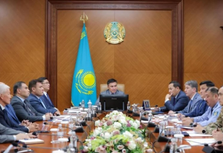 ​АППАРАТ ОТЫРЫСЫ: Шымкенттің өзекті мәселелері қаралды