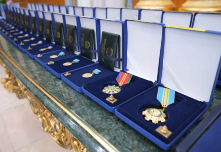 ​Президент мәдениет саласындағы бір топ азаматты мемлекеттік наградамен марапаттады