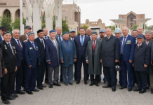 ​Нұралхан Көшеров халықаралық қарттар күнін қариялармен бірге өткізді