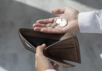 "Күйеуім тиын санап жүр": жас келін қайынатасының үйінен қуып жатқанын айтты "Күйеуім тиын санап жүр": жас келін қайынатасының үйінен қуып жатқанын айтты