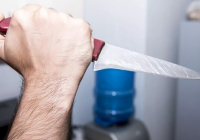 Жаңаөзенде 29 жастағы дәрігер пышақ жарақатынан көз жұмды