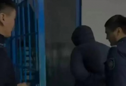 Қызылордада көршілерін пышақтаған ер адам ұсталды