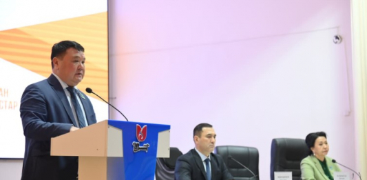 ​ШЫМКЕНТ: Әл-Фараби ауданы тұрғындарымен жаңа Конституцияны түсіндіру бойынша кездесу өтті