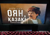 «Алты млн теңге сұрап отыр»: Алматы полициясы кино түсіру үшін ескі нөмір таққан үш жүргізушіні қамап тастаған (ВИДЕО)