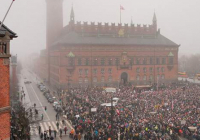 Дания халқы АҚШ-тың Гренландияға қатысты жоспарына қарсы митингке шықты