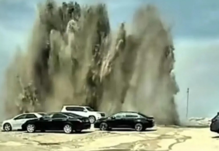 «Жер астынан су атқылап жатыр»: Қарақия ауданындағы видео жұртты дүрліктірді