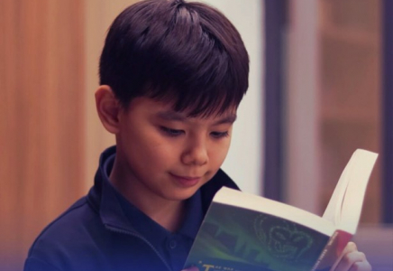 ​ШЫМКЕНТТЕ 7 ЖЫЛДА 650 КІТАП ОҚЫҒАН ОҚУШЫ ӨСІП КЕЛЕДІ