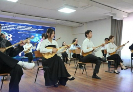 Шымкентте цифрлық білімге арналған ғылыми конференция өтті